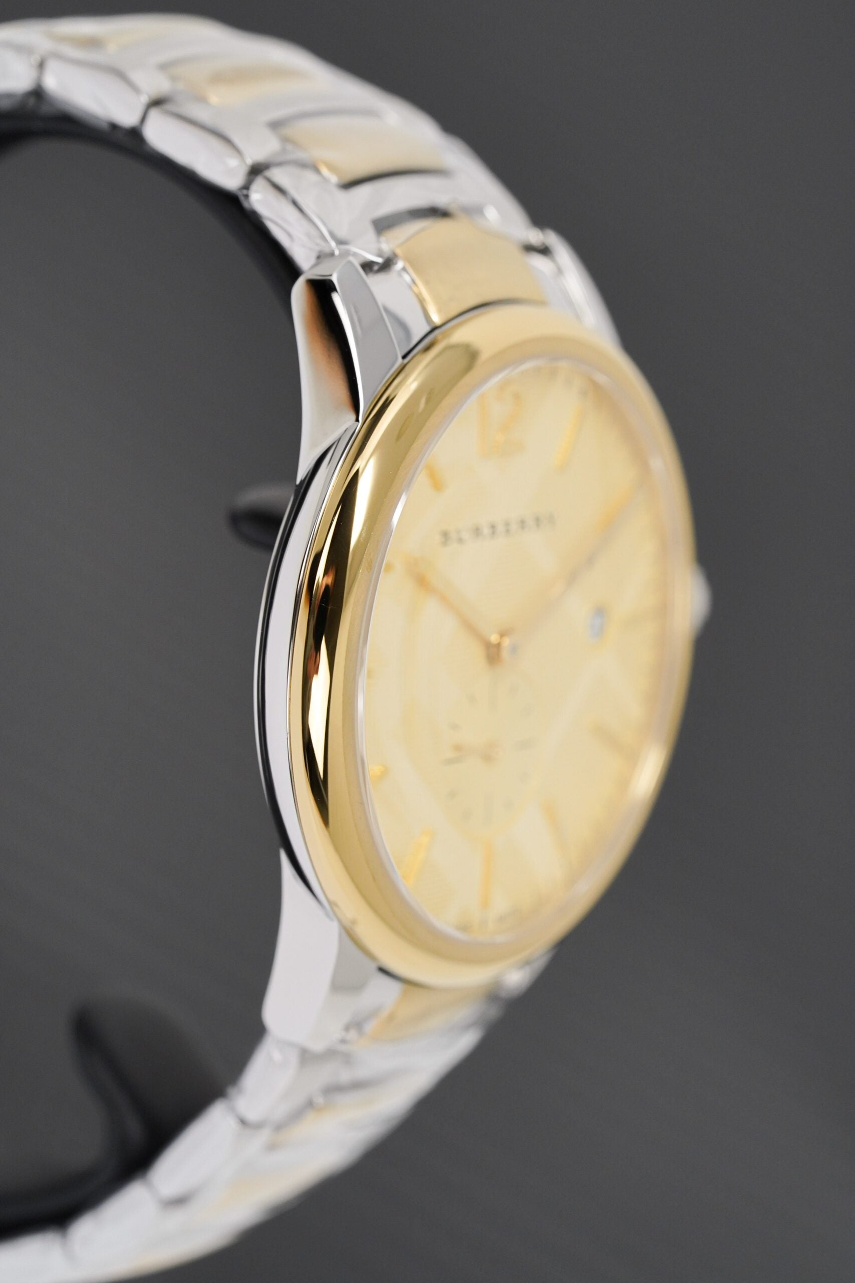 Burberry Mens Watch The Classic Two Tone Bu10011