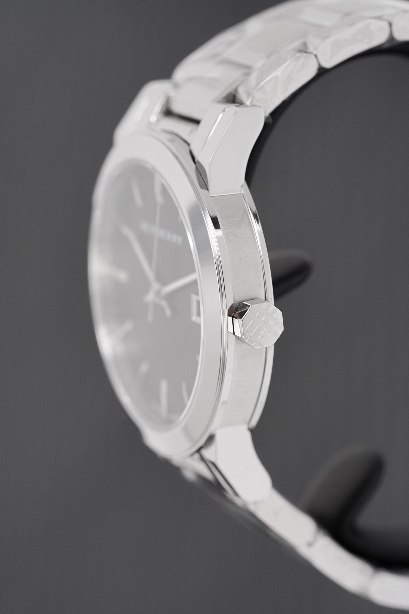 Burberry Ladies Watch The City Steel Bu9001