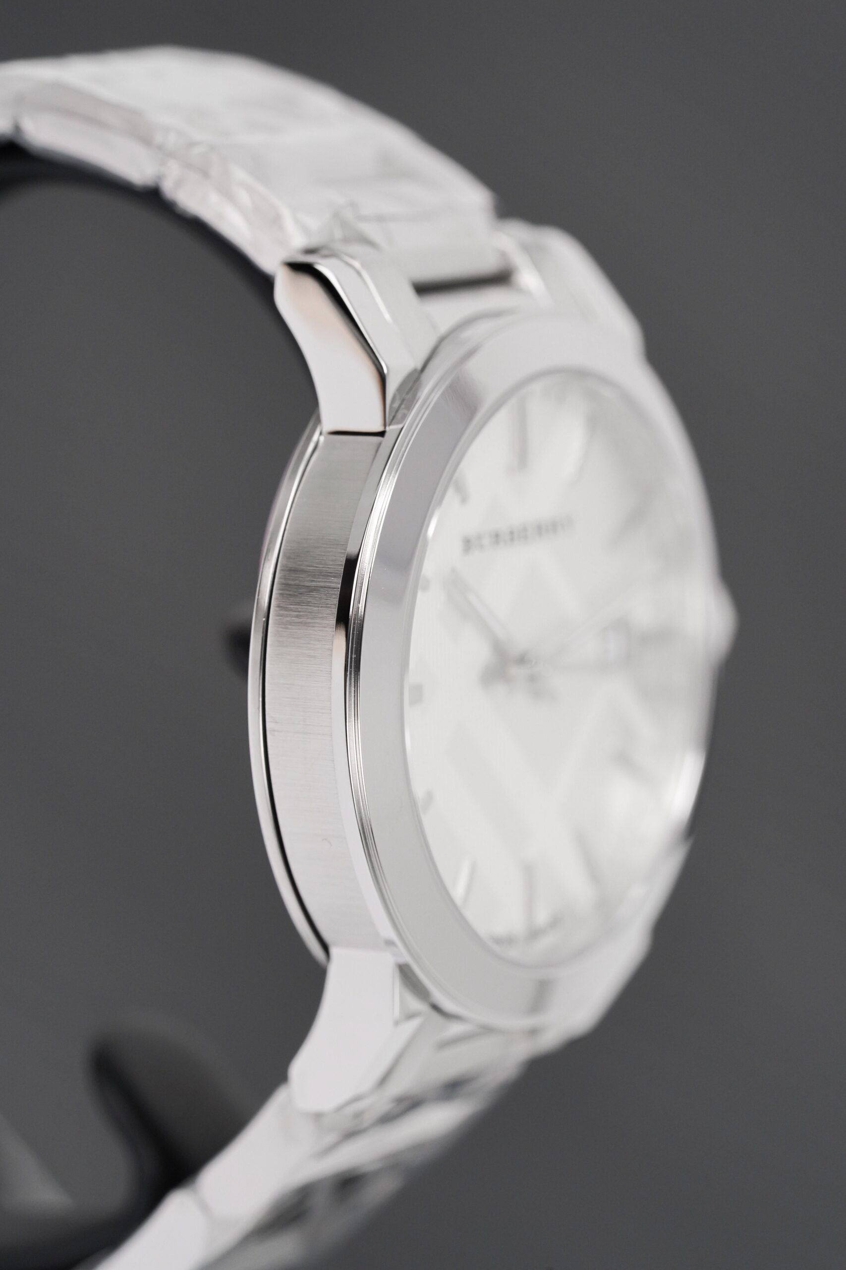Burberry Mens Watch The City Engraved Checked Steel Bu9037