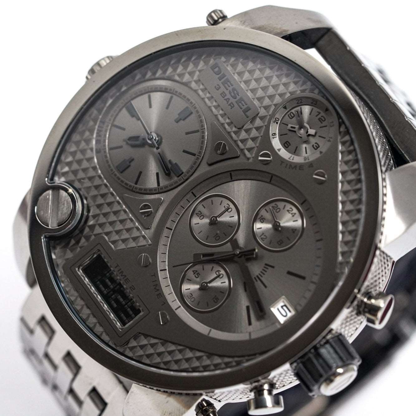 Diesel Dz7247 Men S Chronograph Big Daddy Gun Metal Watch